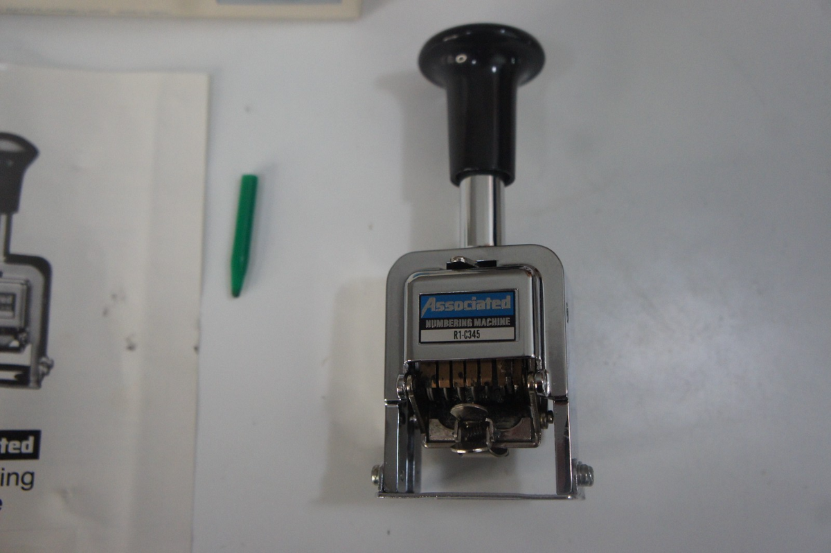 Numbering Machine Vintage Associated R1-C345 5 Digit Stamp w Box