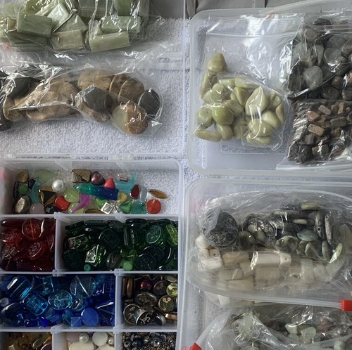Jewelry Making Lot Of Marble Stone And Glass Beads Over 1000 Pieces - Picture 7 of 10