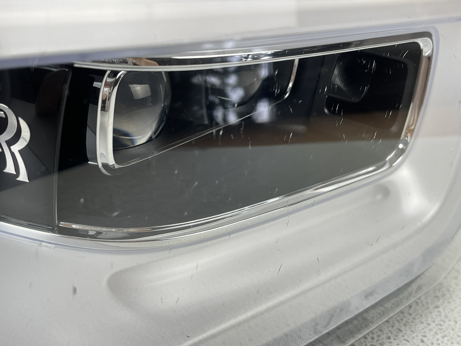 2018-2022 Rolls-Royce Phantom Right Passenger Laser Headlight OEM 1033.002.0230