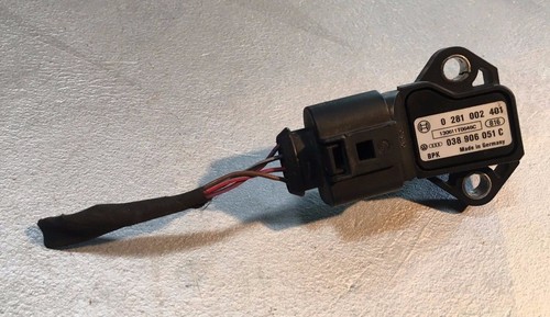 VW Volkswagen Passat 3C 2.0 TDI Abgas Sensor Steuergerät 038906051 C