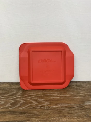 Pyrex Ware 222-PC Red Replacement Storage Lid Cover Square Red Plastic