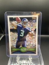 2012 Topps Rookie Russell Wilson Seahawks #165 Football Card. rookie card picture