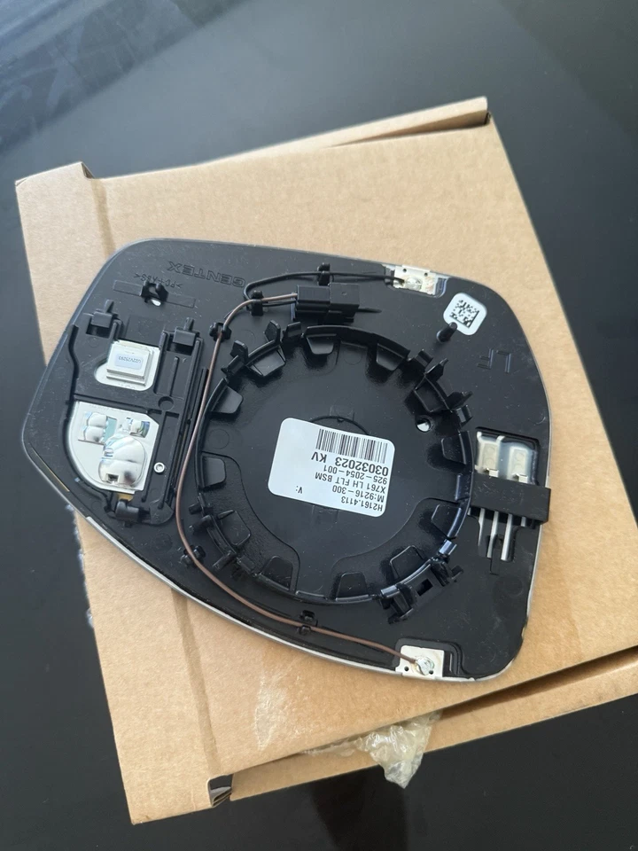 2018–2023 路虎揽胜 Velar 和其他型号。 零件编号 LR093181 — 第 3/3 张图片