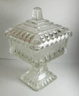 1950'S JEANETTE GLASS WEDDING CAKE BOX