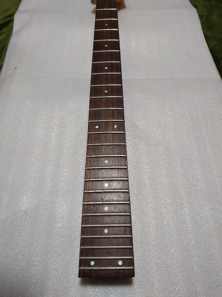 FERNANDES REVÓLVER FR-65 24F pescoço - Imagem 2 de 4