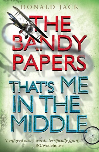 That's Me in the Middle by Donald Jack (English) Paperback Book