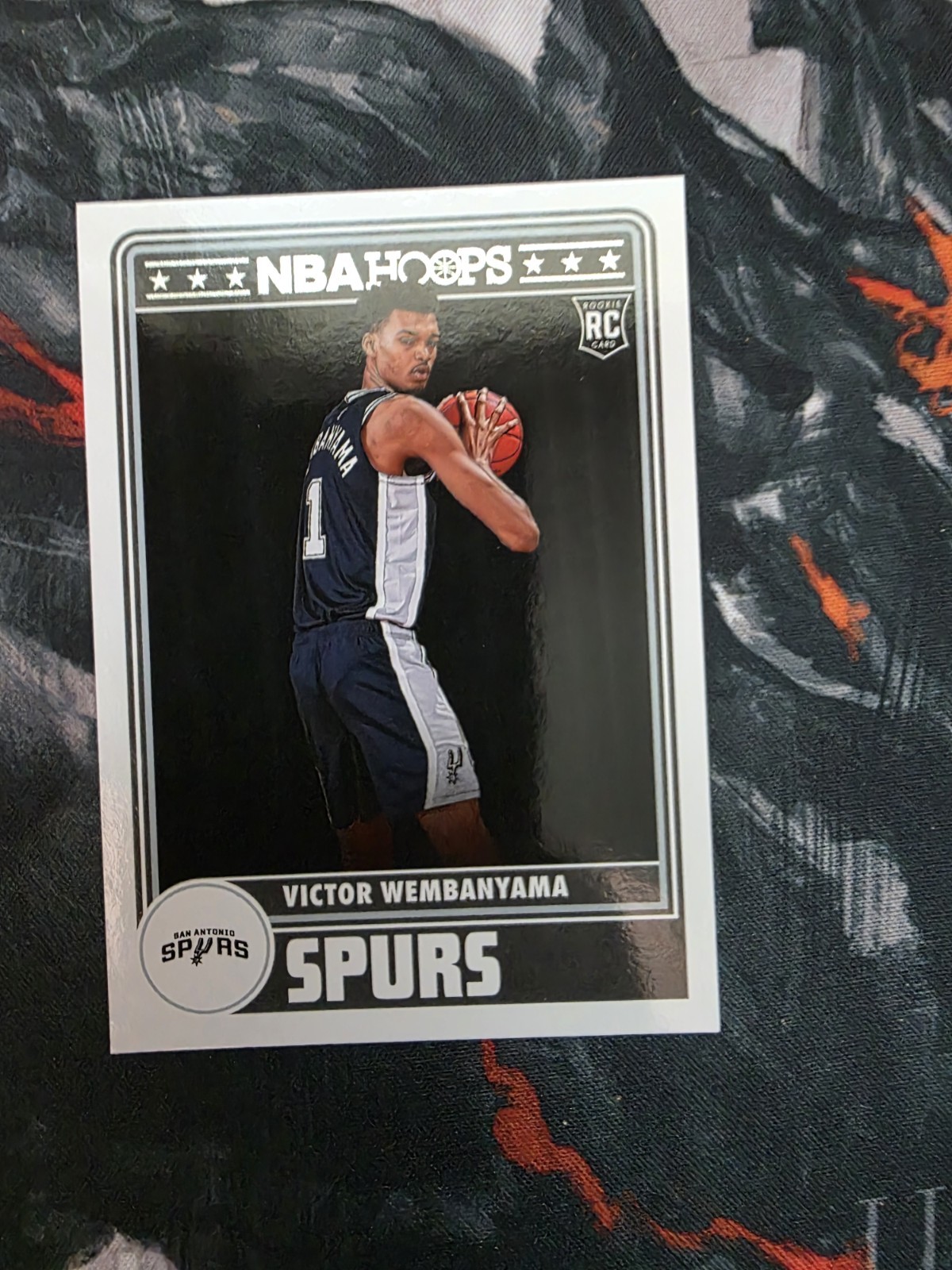 💯2023-24 Panini NBA Hoops - Victor Wembanyama #298 Rookie RC - Spurs💯