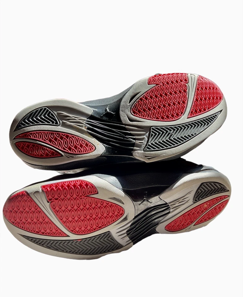 Nike Jordan Schoolin Bred 2009 Foto 4 de 4