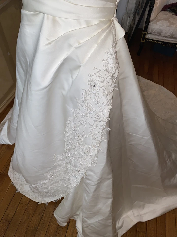 #96 Eden Black Label Wedding Gown Sz10 New!Needs Cleaning- - Image 4 of 4