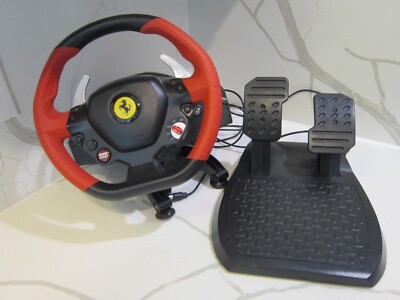 Xbox One - Thrustmaster Ferrari 458 Steering wheel, Pedals