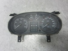 8200261119 cuadro de instrumentos RENAULT CLIO II FASE II B CB0 2001 1377194