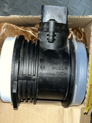 Bosch Mass Air Flow Sensor 0280217515 Brand New In Original Box
