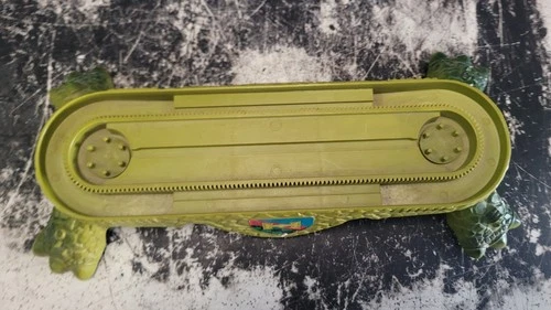 Vintage MOTU HE-MAN Green DRAGON WALKER Base Bottom Part Only 1983 Mattel Replac