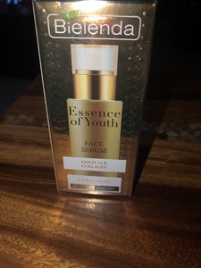 essence face serum