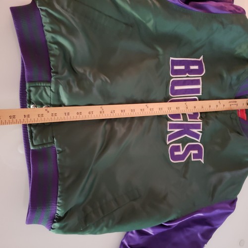 Veste Reebok vintage Milwaukee Bucks satin NBA taille XL homme adulte violet vert - Photo 17 sur 19
