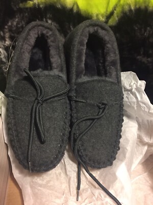 New With Box Bearpaw Moc Ii Men's Sheepskin Slipper Grey Medium