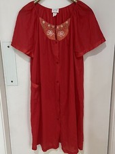 Vintage New Kelly Reed Size Medium Red Nightgown Nylon Buttons one missing