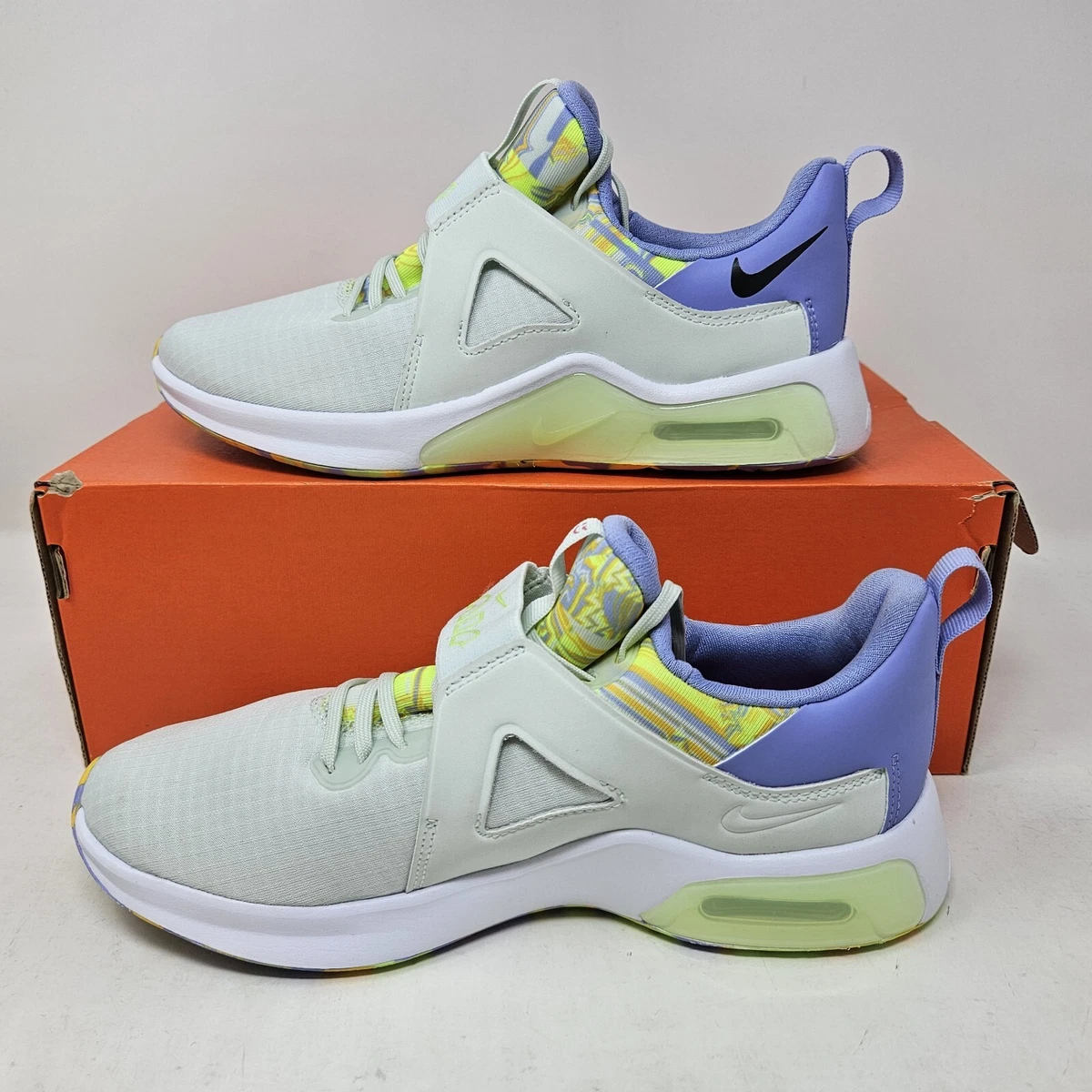 Wmns Nike Air Max Bella TR 5 PRM Grey Green Shoe DN0896 300 Multiple Sizes