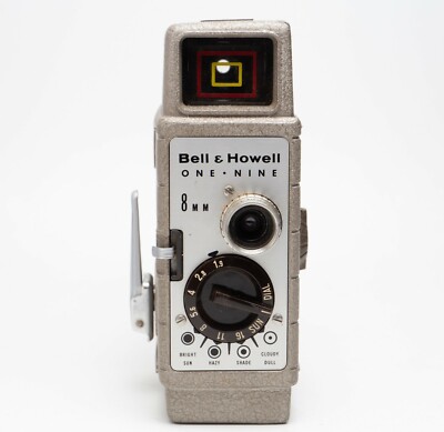 Vintage Bell & Howell One-Nine 8mm Movie Film Camera 10mm f/1.9