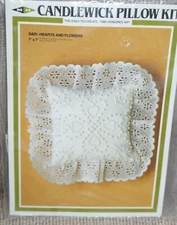 Candlewick Pillow Kit Square Quilt Tile with Lace M.H. Yarns NEW Fast Shipping