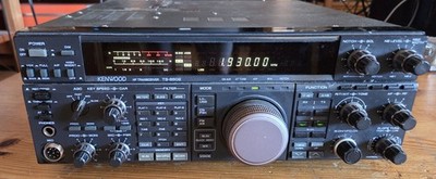 Kenwood TS-850S HF 100W All Mode Transceiver Antennentuner Amateurfunk