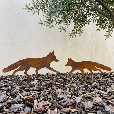 Rustikaler Fuchs Gartenpfahl Metall Outdoor Wildtiere Garten Rasenkunst Ornament 2er Set