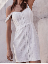Astr the label brenna eyelet white clasp mini dress size large