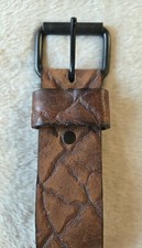 VINTAGE 100 genuine leather textured unisex belt w/rustic metal buckle size 32
