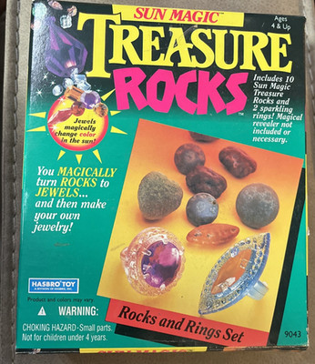 VINTAGE 1994#TREASURE ROCKS. Rocks And Rings Set HASBRO NEW W/BOX Open Box