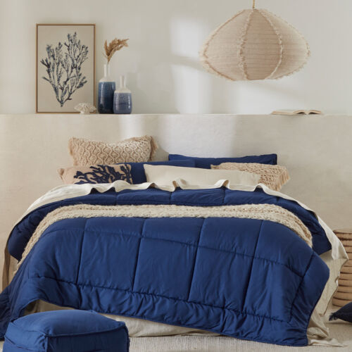 New Essentials Snoozi Cube Navy Microfibre Comforter Set - Picture 1 of 5