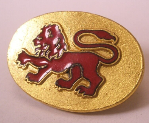Red Enamel Passant Lion Animal Coat of Arms Vintage Tie Tack Lapel Pin r51 - Picture 5 of 6
