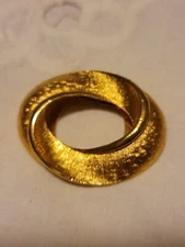 Vintage Lieba USA Brushed Gold Tone Scarf Clip Beautiful 