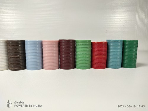 Mini Plastic Roulette / Poker Chips 20 Chips 17 Colors to choose from 7/8" USA