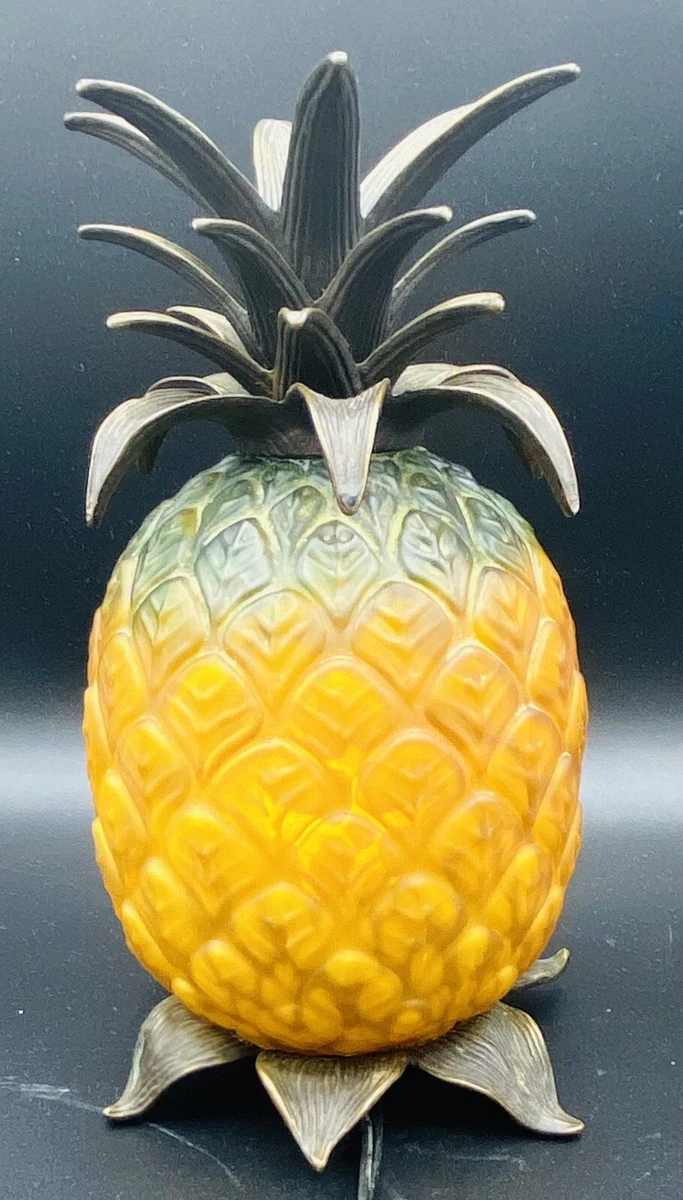 Vintage ceramic pineapple sale lamp