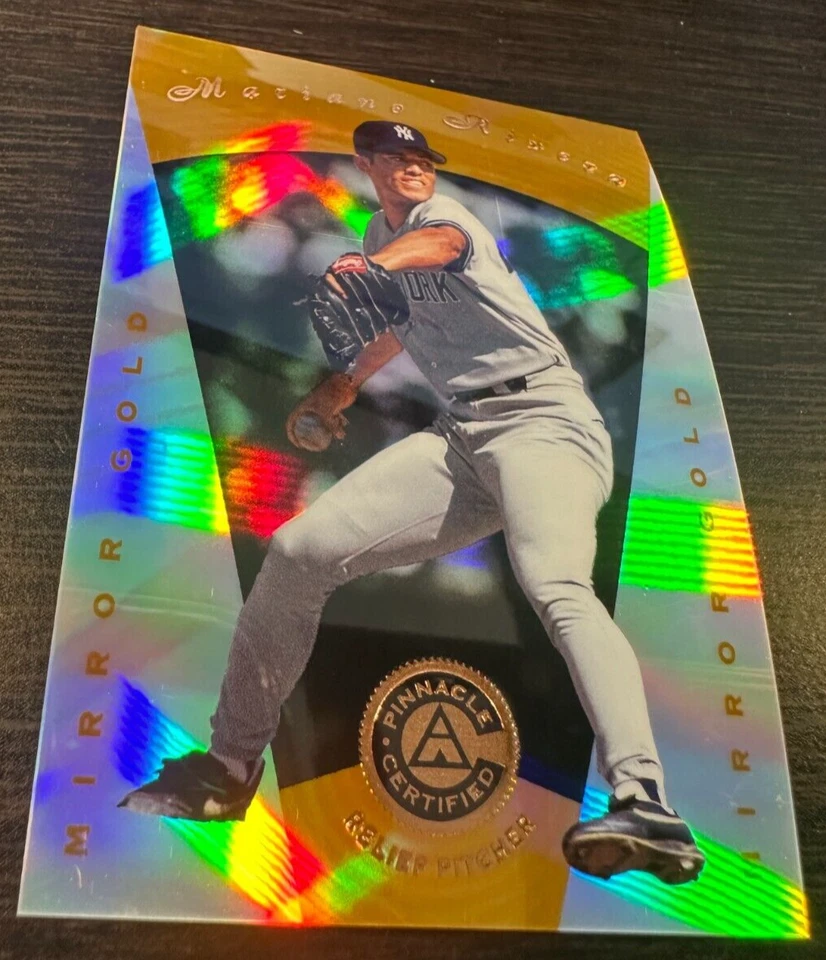 MARIANO RIVERA 1997 PINNACLE 认证 #62 MIRROR 金色反光器 PARALLEL SP — 第 4/4 张图片
