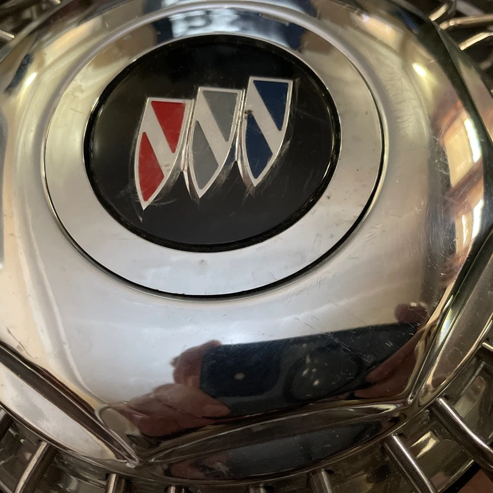 Buick Electra Lesabre Park Ave 1111C 1989-1991 14" cubierta de rueda de alambre tapacubos 1 Foto 2 de 4