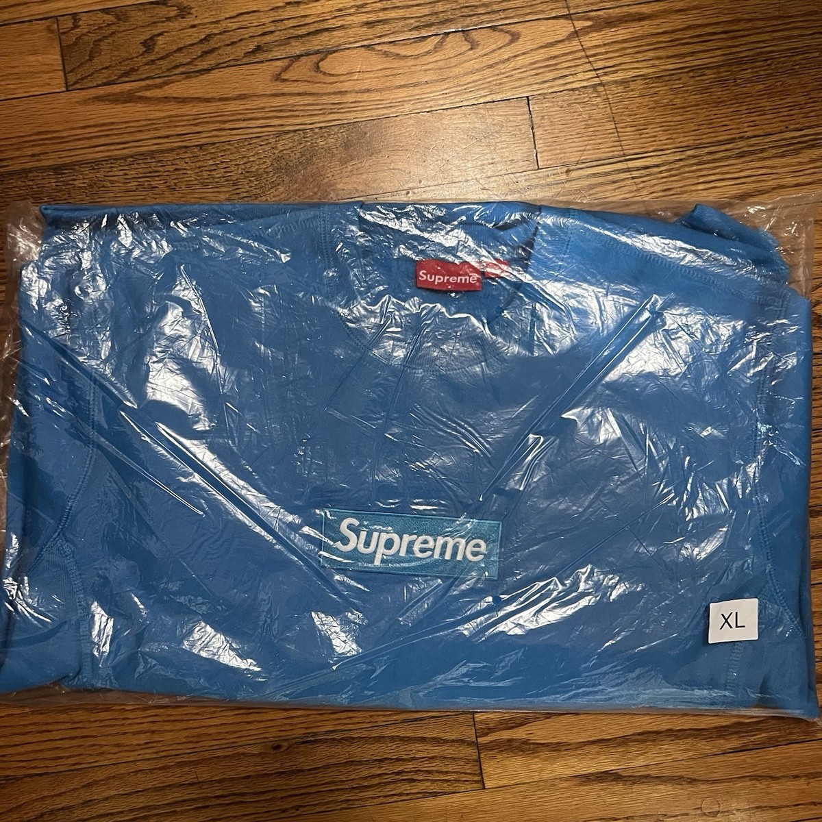 Supreme Box Logo Crewneck FW18 Bright Blue Size: XL | eBay