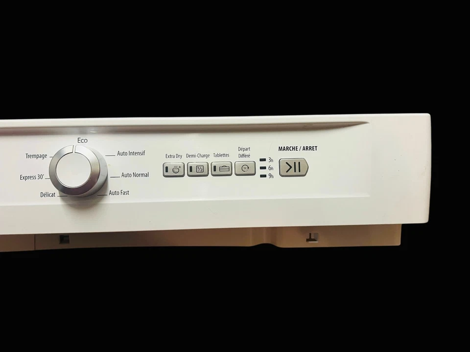 Bandeau de commande avec carte électronique Lave vaisselle Hotpoint LFK7M116FR - Photo 3/4