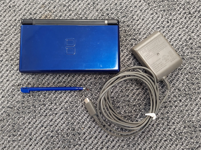 Nintendo DS Lite Handheld Console Cobalt Blue Broken Hinge OEM