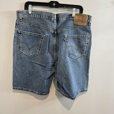 Vintage Y2K Levi  s 550 Baggy Relaxed Fit Skater Jean Shorts Jorts Mens Size 36