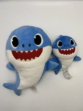 Pink Fong Large Daddy 14” & Baby Blue Shark 7” Official Plush Toys - WowWee