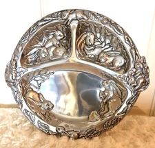 VTG Arthur Court Aluminum Bunny Vegetable Design 8" Divided Baby Dish Plate 1997