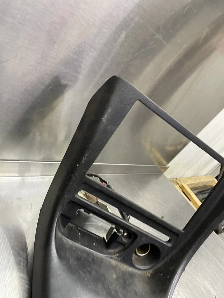 94 95 Mazda Mx-3 Mx3 GS Radio Bisel Cambio Envolvente Tablero Tablero Cubierta Panel Foto 4 de 4