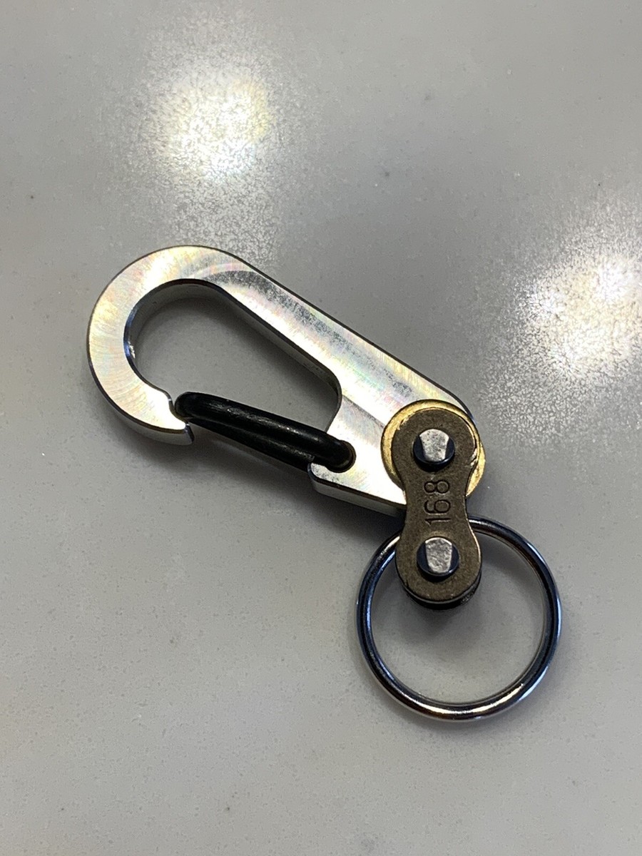 Titanium Mini Size Carabiner, EDC Keychain, Dog/Cat Collar Clip, 1