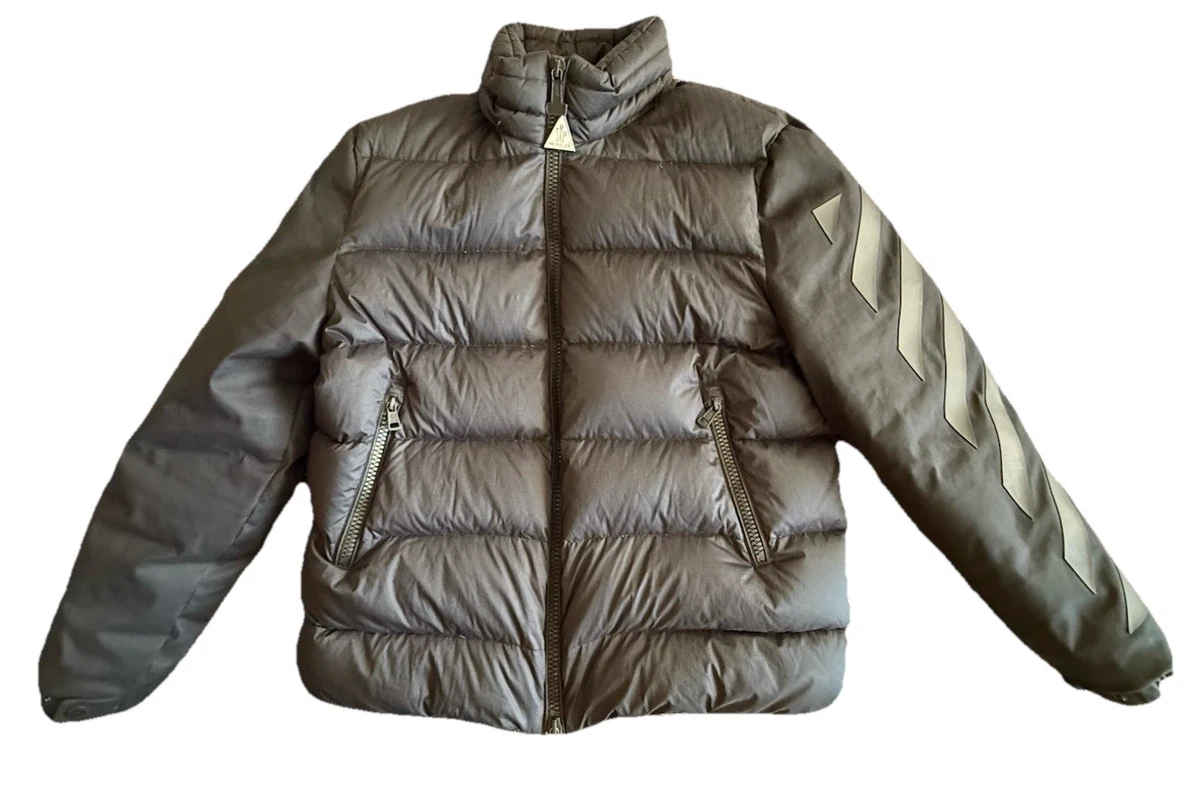 Moncler Regular Size 3XL Coats, Jackets & Vests for Men for Sale 