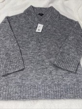 NWT Wild Fable Sweater V-neck Size XXS Oversized Pullover