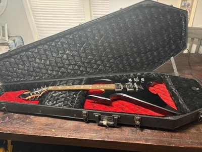 B.C. Rich Warlock Platinum Series MIK Black Skull Mods + B.C. Rich Coffin Case