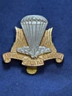 Canadian Army 1953-68  Cap badge Canadian Airborne early pattern short slider