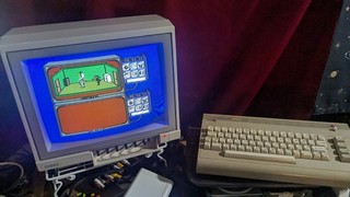 Commodore 1084S P monitor 1988 Works Well! See notes!!!