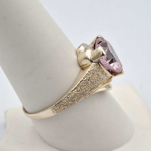 10K Yellow Gold Large Pink Heart Cut Cubic Zirconia CZ Sandblast Finish Ring 9.5 - Picture 7 of 12